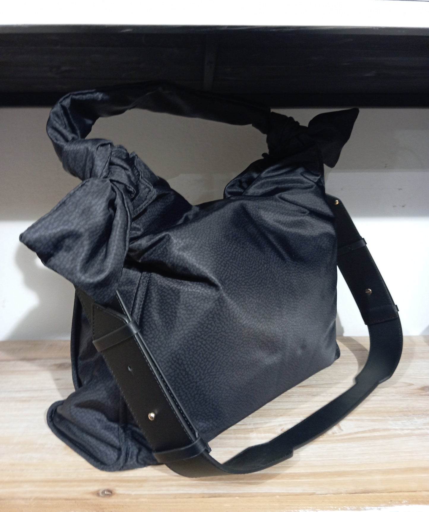 SHOPPER NODO IN TESSUTO RICICLATO STAMPA OP NERO